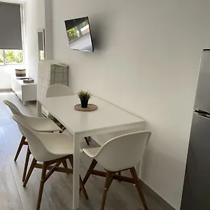  Apartamento Puerto Marina Playa España