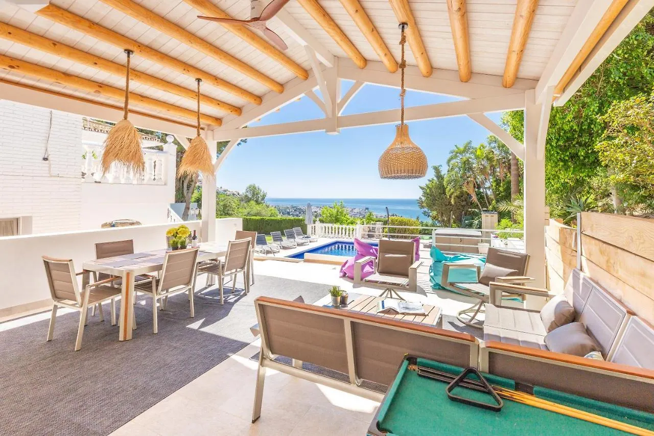 Modern Independent Studio Apt In Luxury Villa Benalmádena Spagna