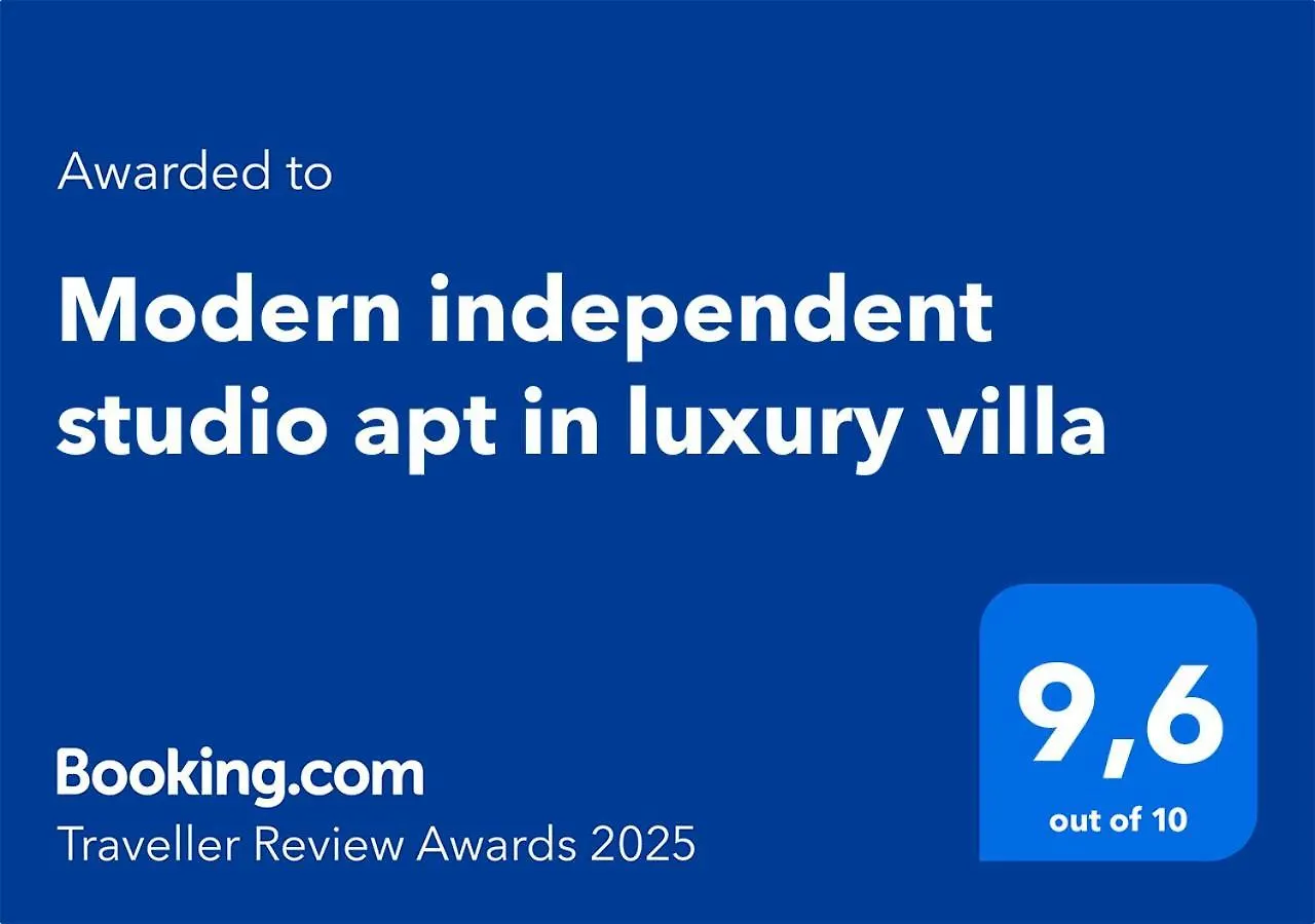 Appartamento Modern Independent Studio Apt In Luxury Villa Benalmádena